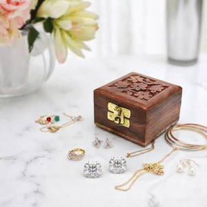 handicraft wooden mini storage box small size organizer for ear rings, rings and nose pins storage box brown gift box